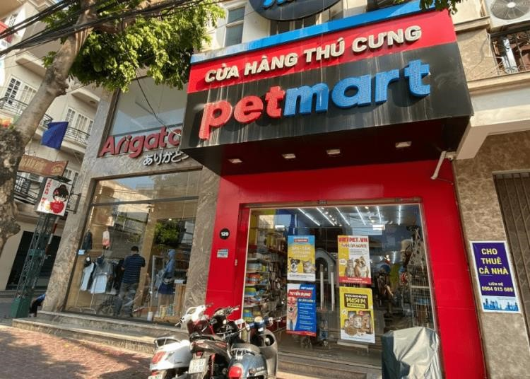 Pet Mart là một cửa hàng thú cưng ở Hải Phòng.