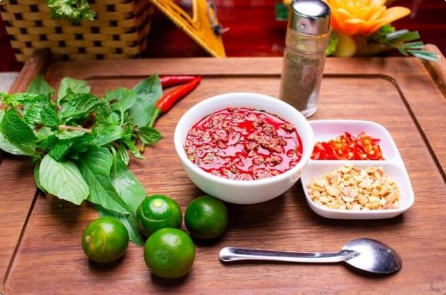 Ăn tiết canh mào có thể gây nhiễm khuẩn huyết